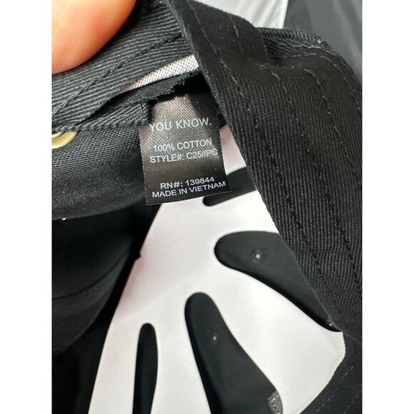 Goodlife Black Curved Brim Box Logo Adjustable Baseball Cap Casual Hat - Picture 9 of 9